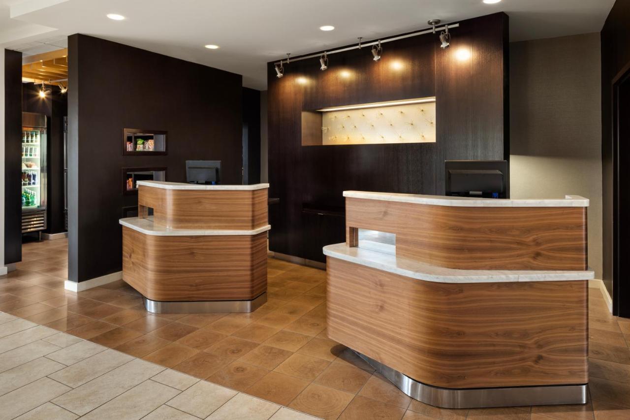 Courtyard Mankato Hotel & Event Center Екстер'єр фото