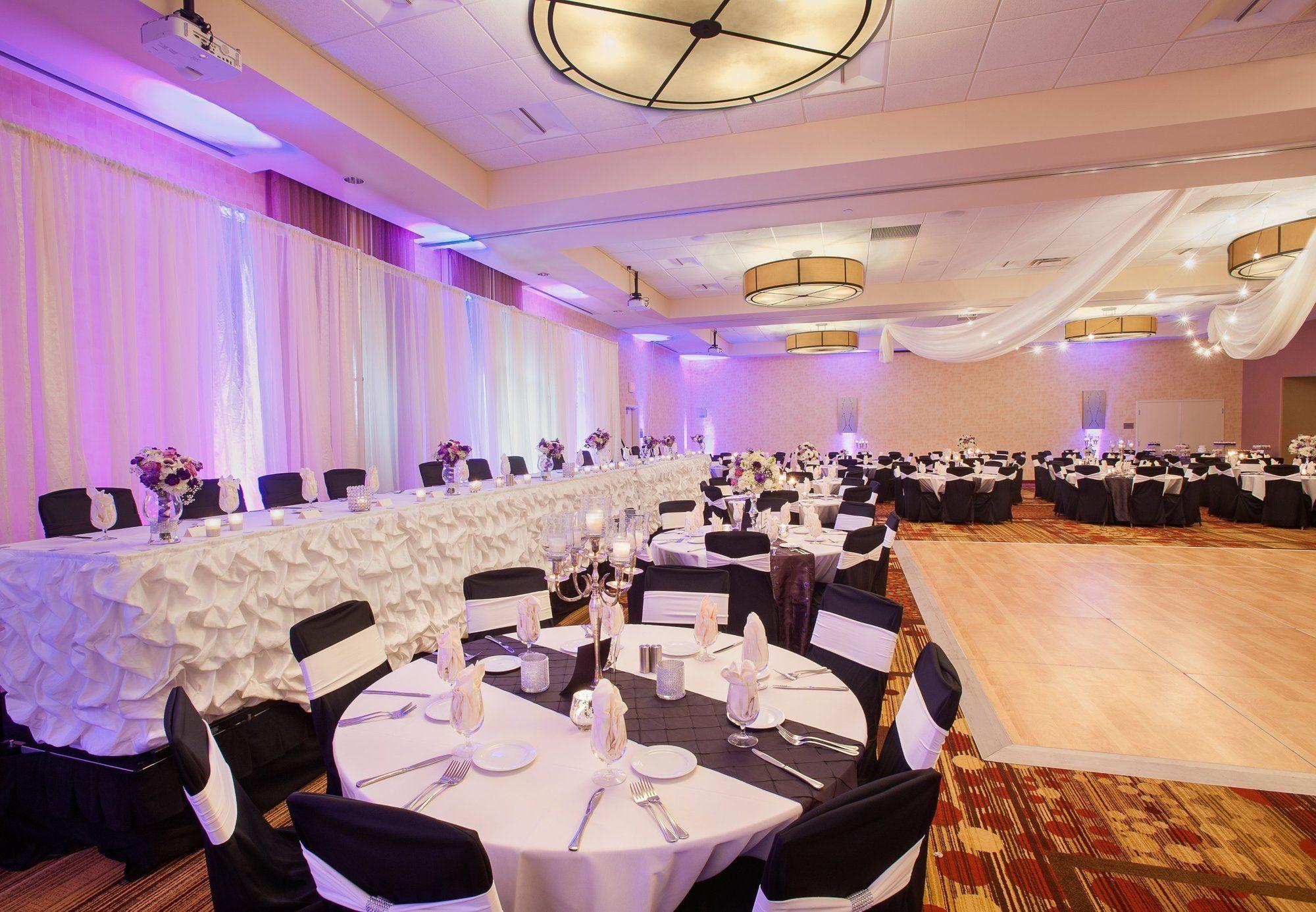 Courtyard Mankato Hotel & Event Center Екстер'єр фото